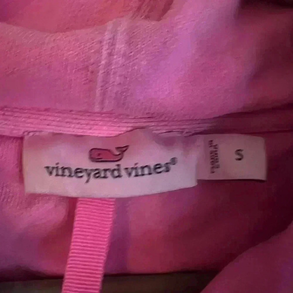Vineyard Vines Pink Funnel Neck Pull Over - Picture 3 of 8